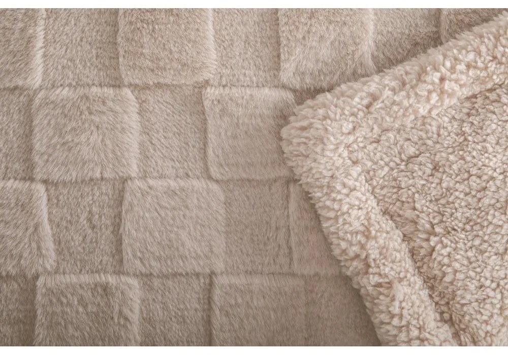 Бежово одеяло от микроплюш 150x200 cm Rava – Tiseco Home Studio