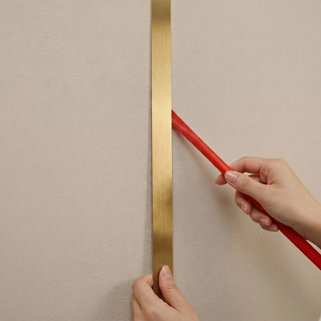 Самозалепваща декоративна лайсна Rea P14454CA 3,8cm Brush Gold