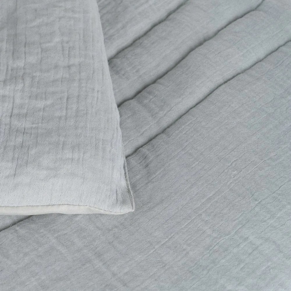 Сиво-зелено капитонирано покривало за легло 230x260 cm – Ixia