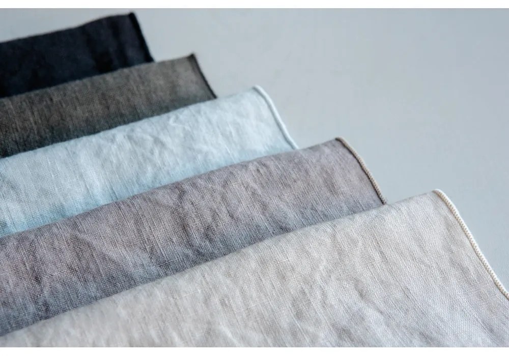 Черна ленена салфетка , 42 x 42 cm - Blomus