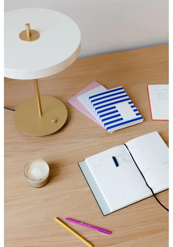 Бяла LED настолна лампа с възможност за димиране и метален абажур (височина 41,5 cm) Asteria Table - UMAGE