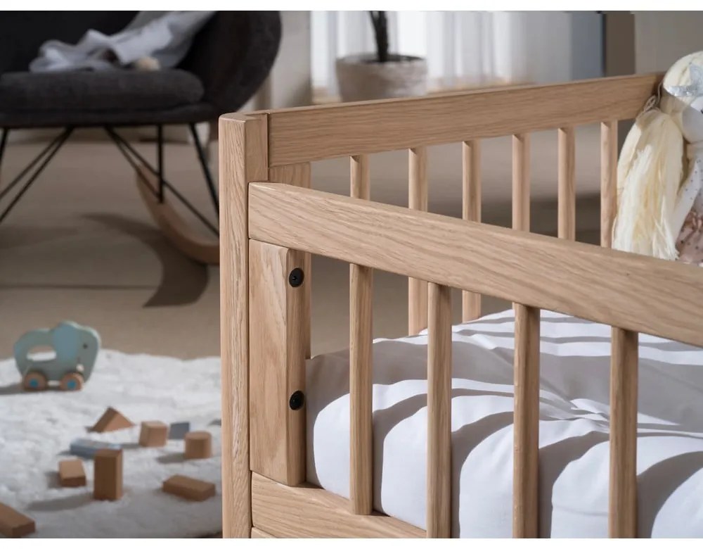 Детско креватче от масивен дъб в естествен цвят 70x140 cm Forrest – Vipack