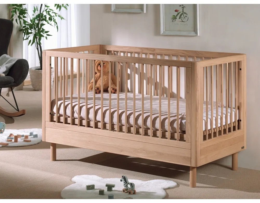 Детско креватче 70x140 cm от масивен дъб в естествен цвят Forrest – Vipack