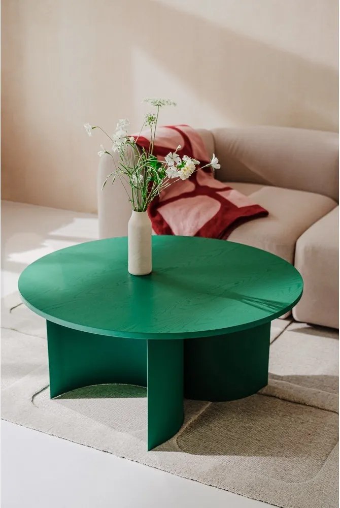 Зелена кръгла масичка за кафе с ясенов плот ø 95 cm Gavo – noo.ma