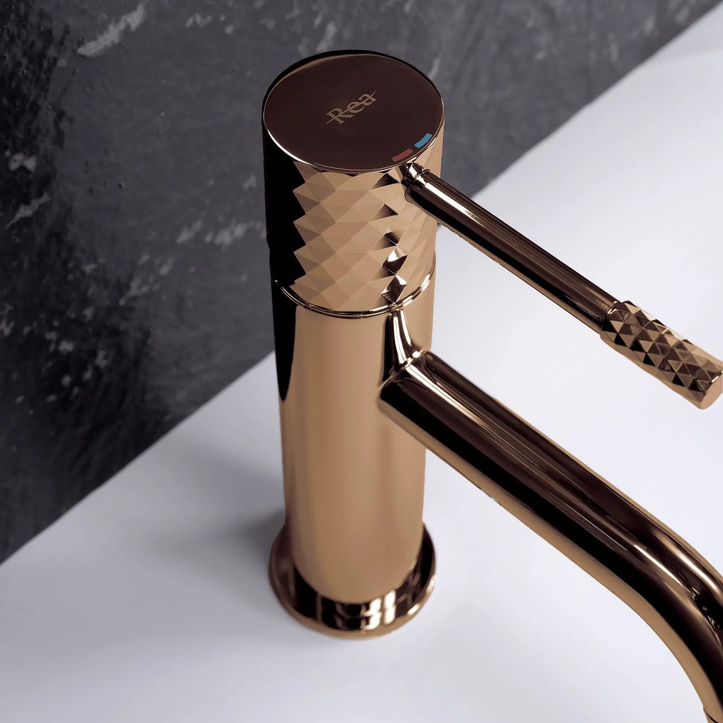 Смесител за мивка Rea Lungo Diamond Copper