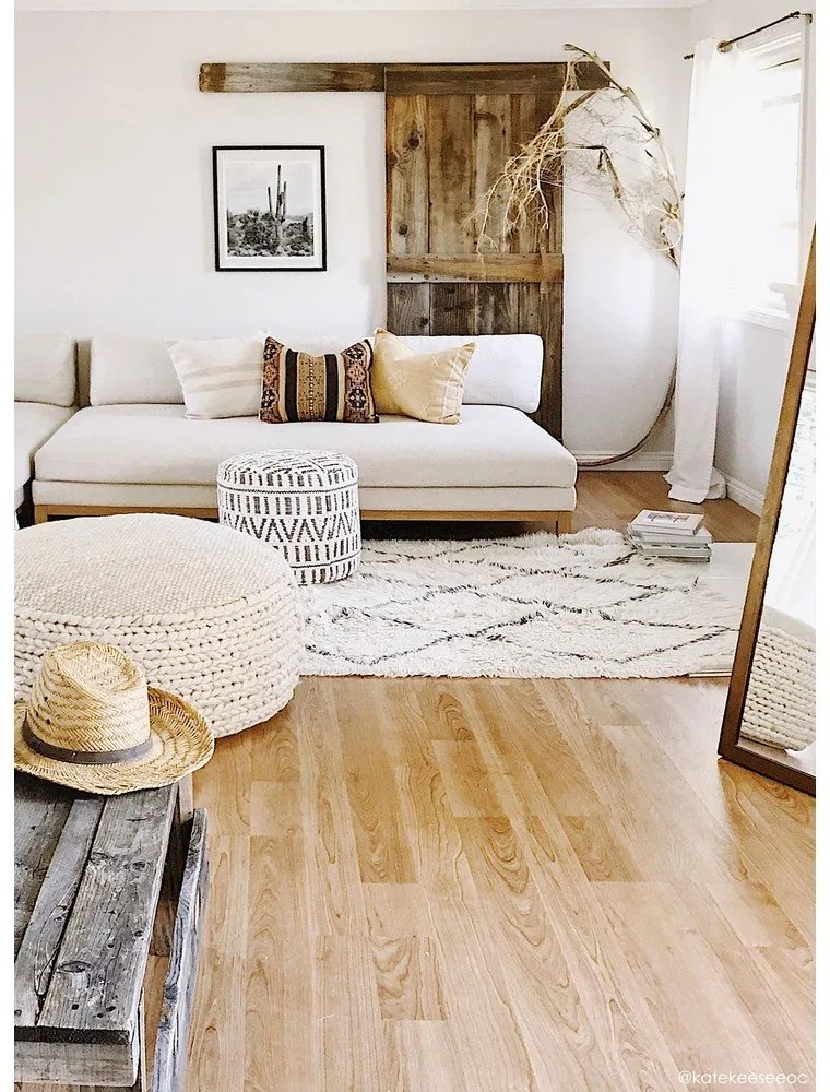 Кремав ръчно изработен вълнен килим подходящ за пране 140x200 cm Berber Soul – Lorena Canals