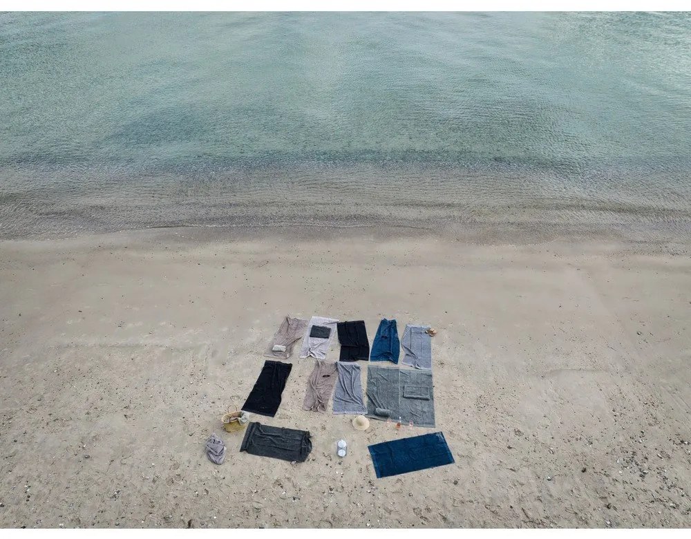 Тъмносиня кърпа за баня , 70 x 140 cm Classic - Zone