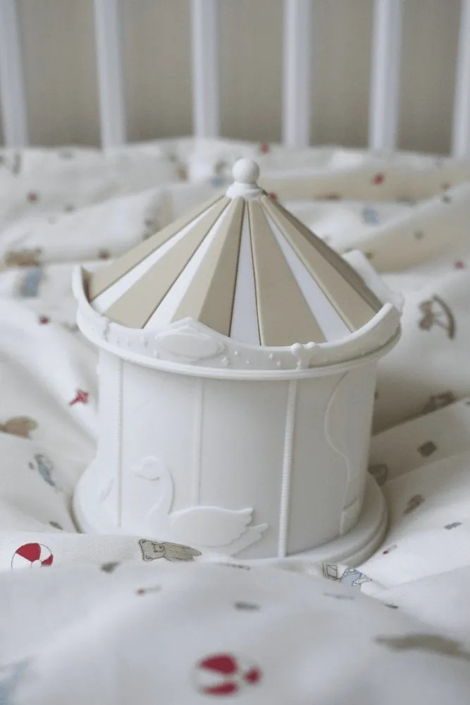 Детска нощна лампа в цвят слонова кост Carousel Off-White – Cam Cam Copenhagen