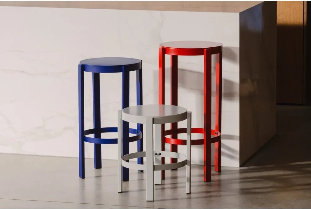 Червен стоманен бар стол (височина на седалката 75 cm) Doon – noo.ma