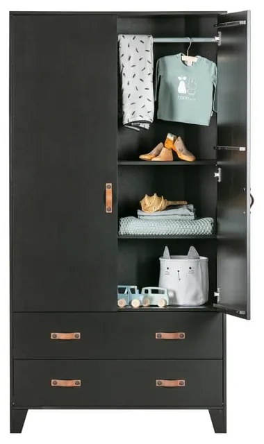 Гардероб от черен бор 94x180 cm Dian - WOOOD