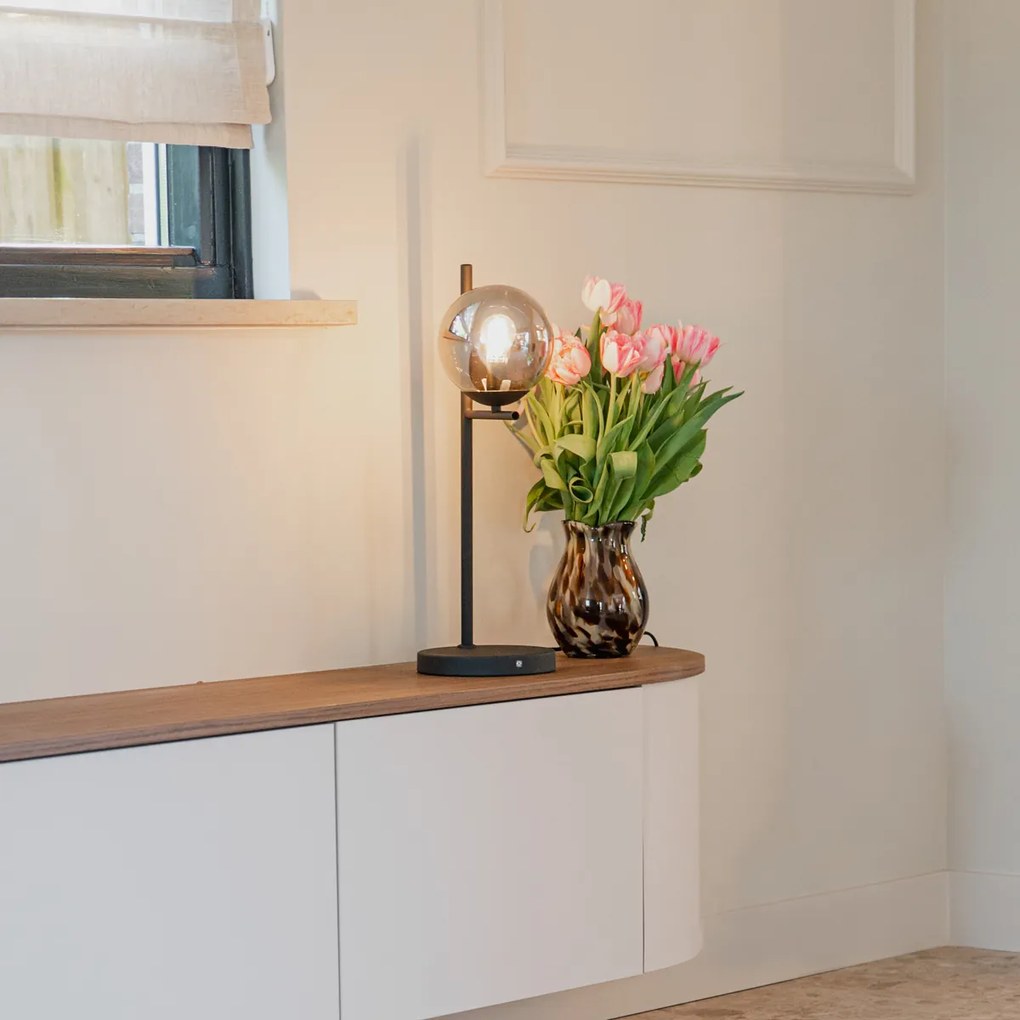 Арт Деко настолна лампа черна и опушено стъкло - Flore