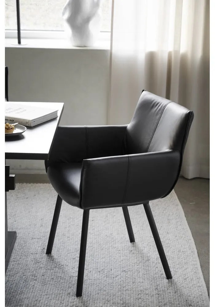 Черни тапицирани трапезни столове в комплект 2 бр. Hinckley – Rowico