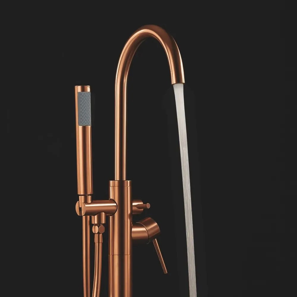 Cмесител-свободно стоящ  Rea Lungo brush copper