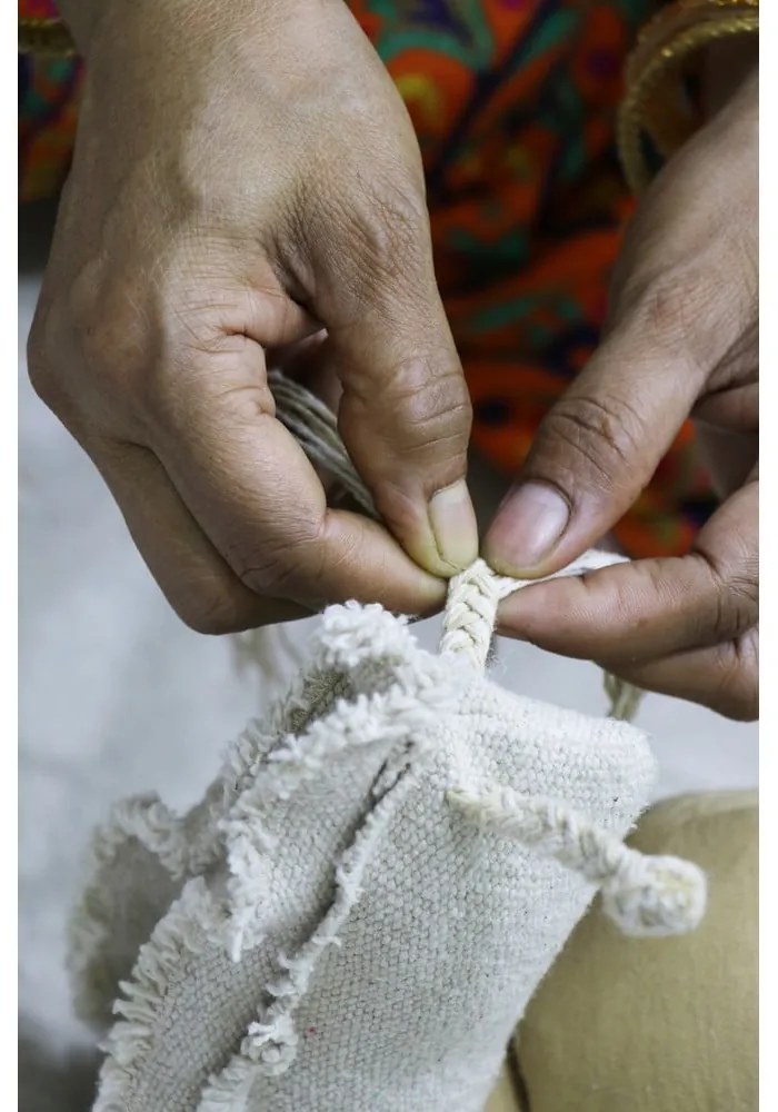 Детска възглавница Lazy Snail – Lorena Canals