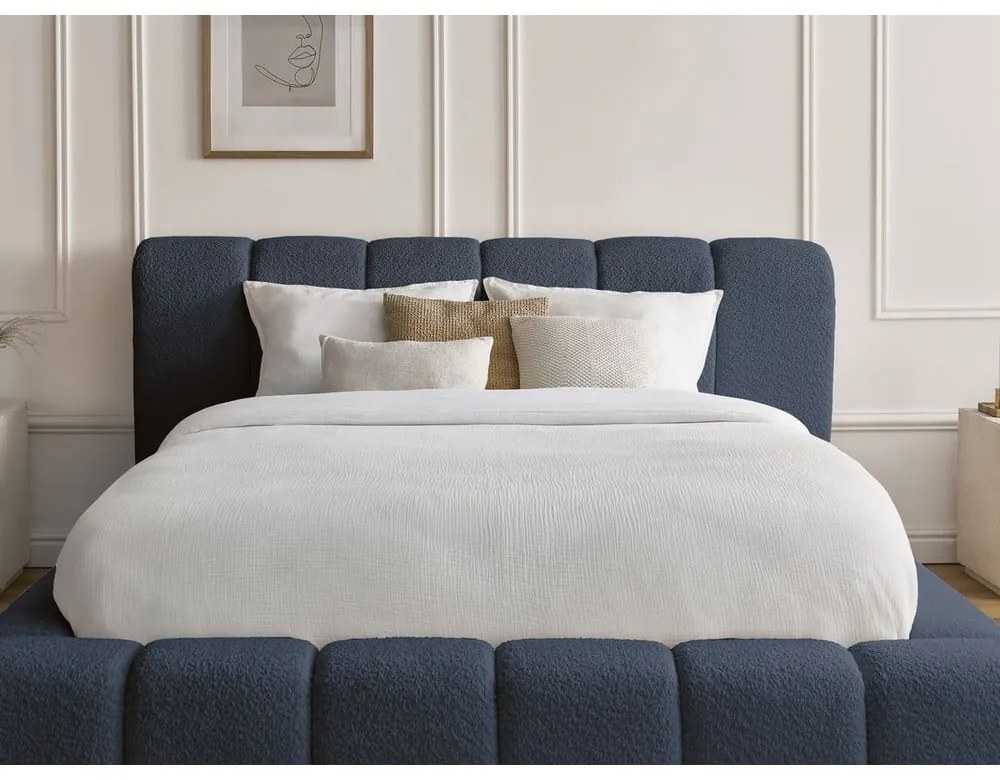 Тъмносиньо двойно тапицирано легло с място за съхранение с включена подматрачна рамка 140x190 cm Denali – Bobochic Paris