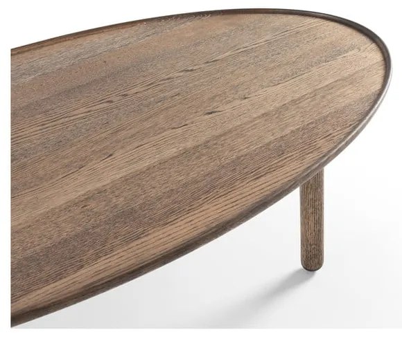 Кафява масичка за кафе от масивен дъб 65x120 cm Mu – Gazzda