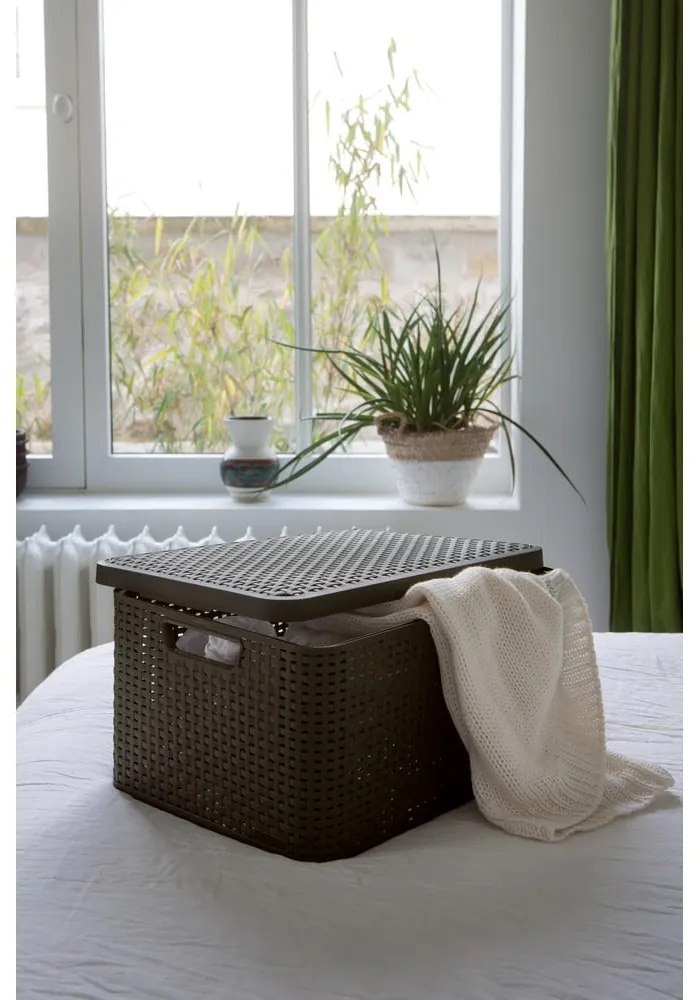 Сива пластмасова кутия за съхранение с капак 33x44,5x25 cm Style – Curver