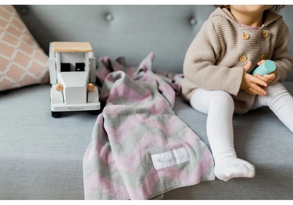 Розово-сиво памучно бебешко одеяло Зигзаг, 80 x 100 cm - Kindsgut