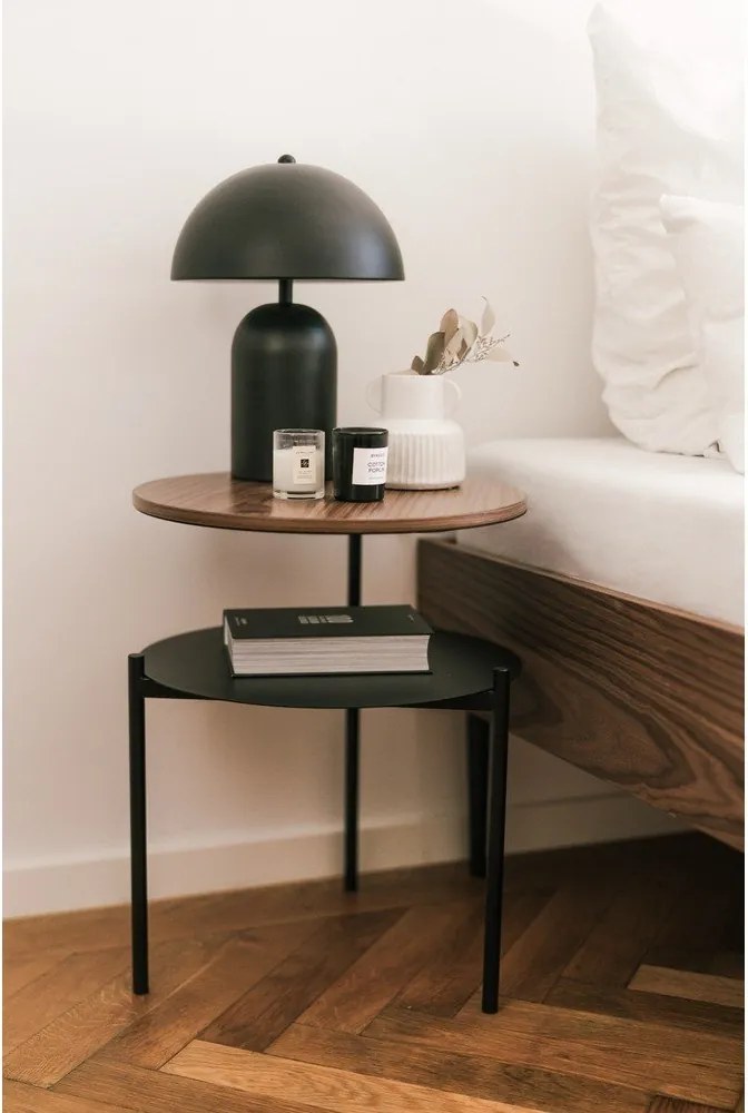 Черно/в тъмно естествен цвят нощно шкафче с орехов плот Tu – noo.ma