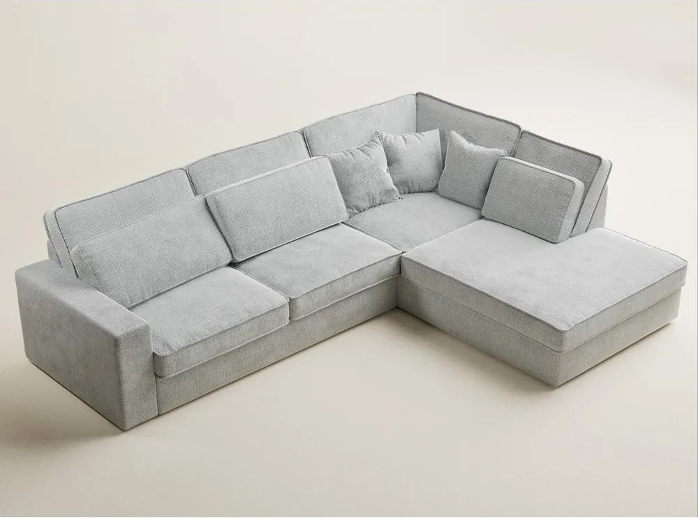 Светлосив шенилов ъглов диван (десен ъгъл/L форма) Kirou – Maison de Rêve