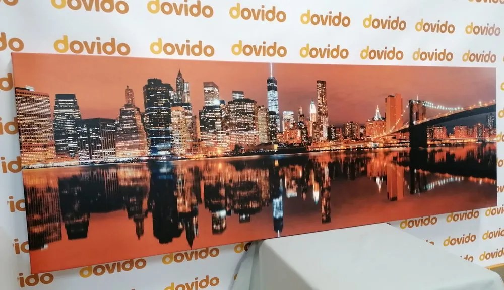 Картина на платно – Отражение на Манхатън във вода