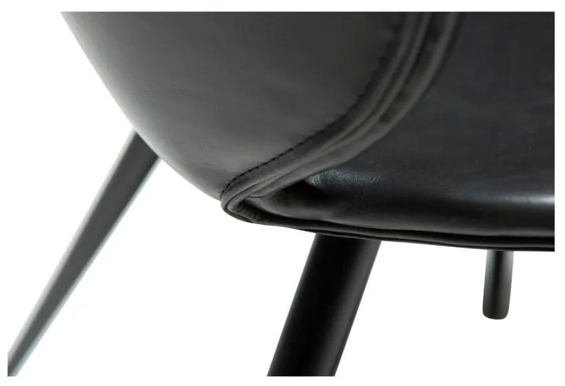 Черен кожен стол Cloud - DAN-FORM Denmark