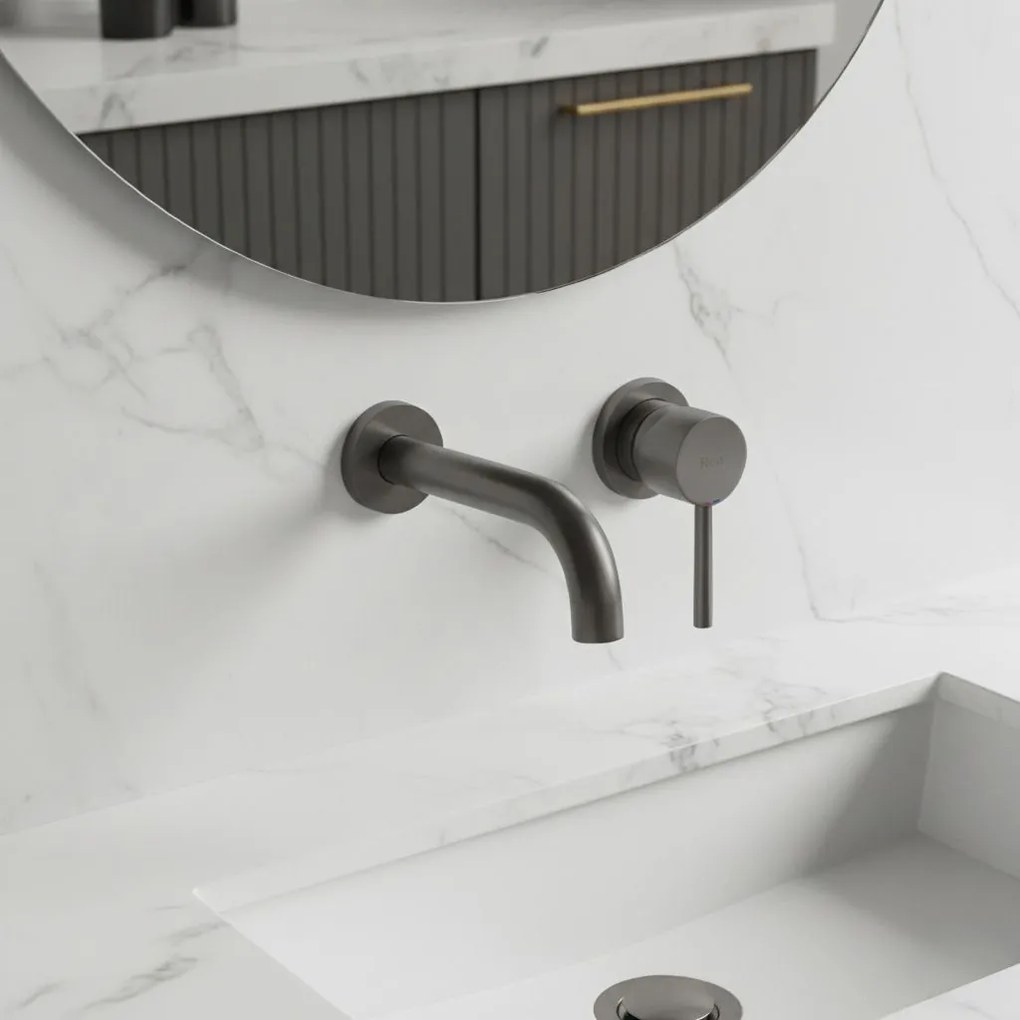 СМЕСИТЕЛ за вграждане Rea Lungo Titan + BOX