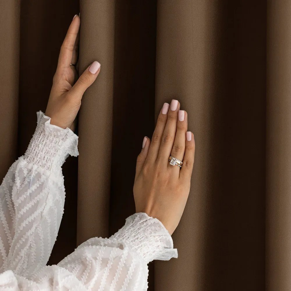 Кафяво затъмняващо перде 140x250 cm Carli Tie – Restilo