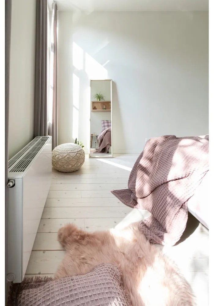 Бежова памучна декоративна възглавница Waffle, 45 x 45 cm - Tiseco Home Studio