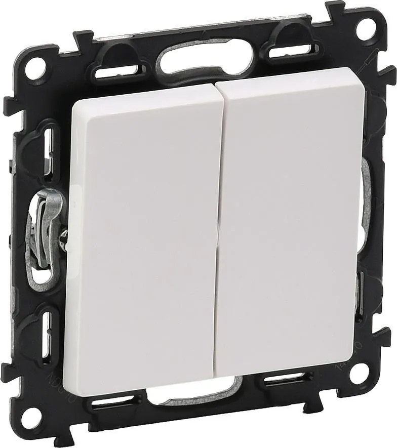 Legrand Сериен бутон NO/NC цвят бял Valena Life  - 752118