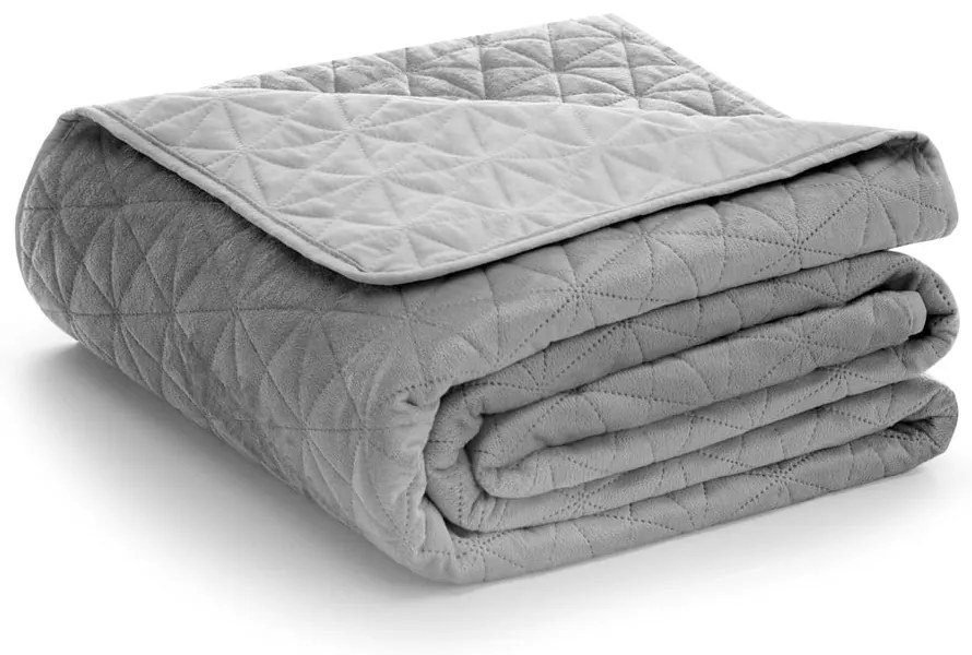 Светлосива покривка за легло Silver, 260 x 240 cm Laila - AmeliaHome