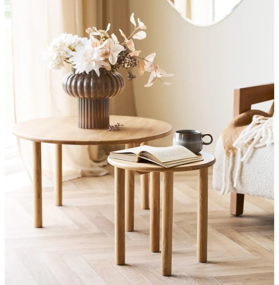 Кръгла масичка за кафе от масивен дъб в естествен цвят ø 70 cm Jena – House Nordic