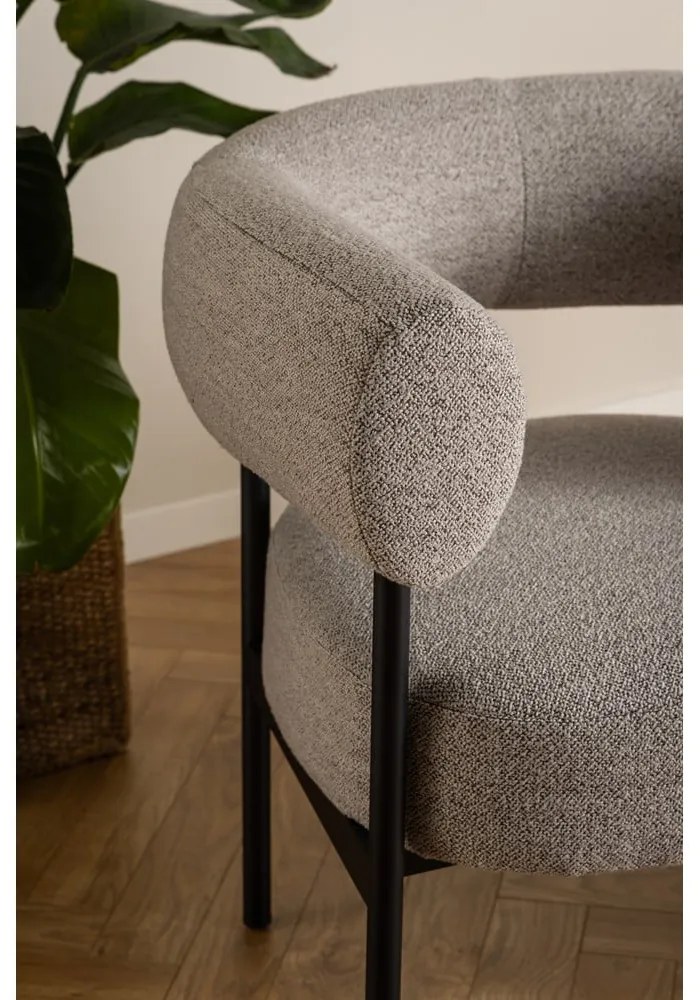 Бежово кресло от прежда с примки от букле Oakfield – Actona