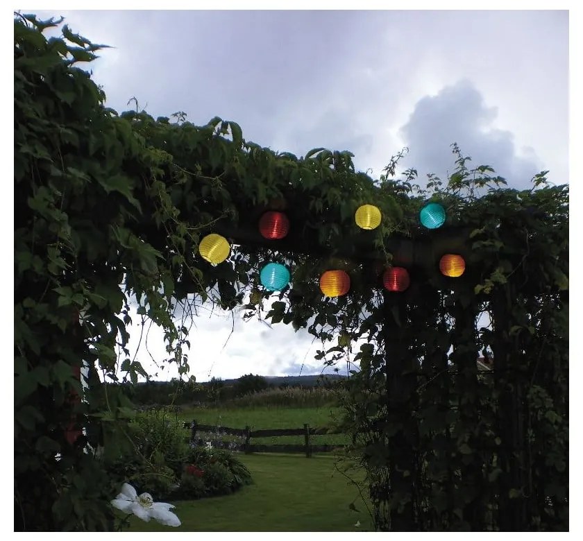 Слънчева LED светлинна верига, подходяща за използване на открито, с дължина 2,7 м Festival - Star Trading