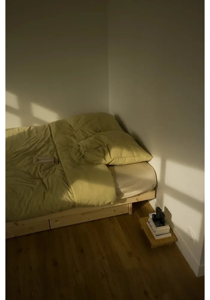 Единично легло от масивен бор с място за съхранение с включена подматрачна рамка в естествен цвят 90x200 cm Kanso – Karup Design