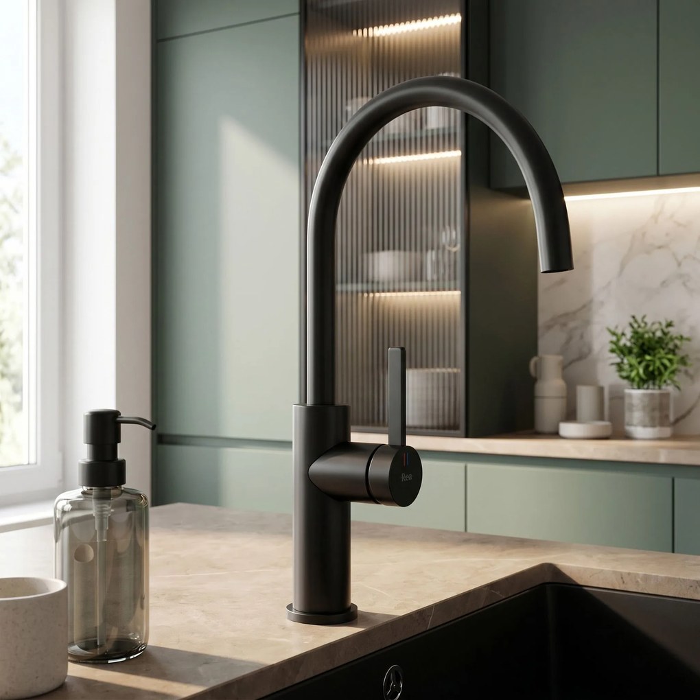 Смесител за кухня REA Rivo Black
