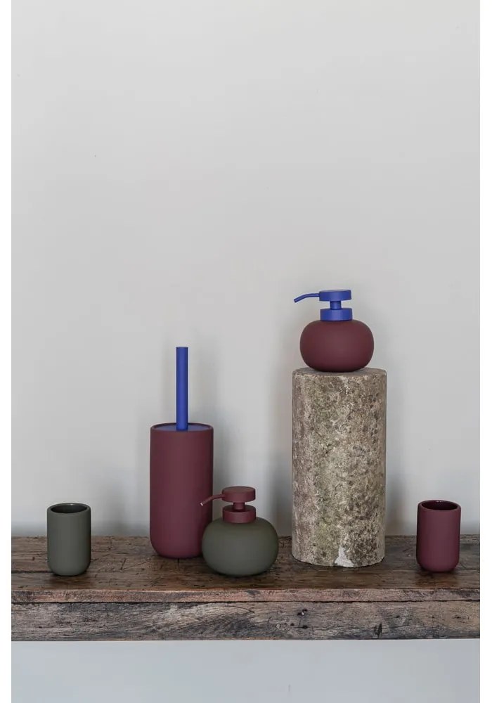 Тъмнолилава керамична чаша за четки за зъби Lotus Play – Mette Ditmer Denmark