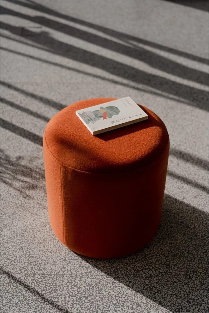 Теракотена вълнена табуретка Folk – noo.ma