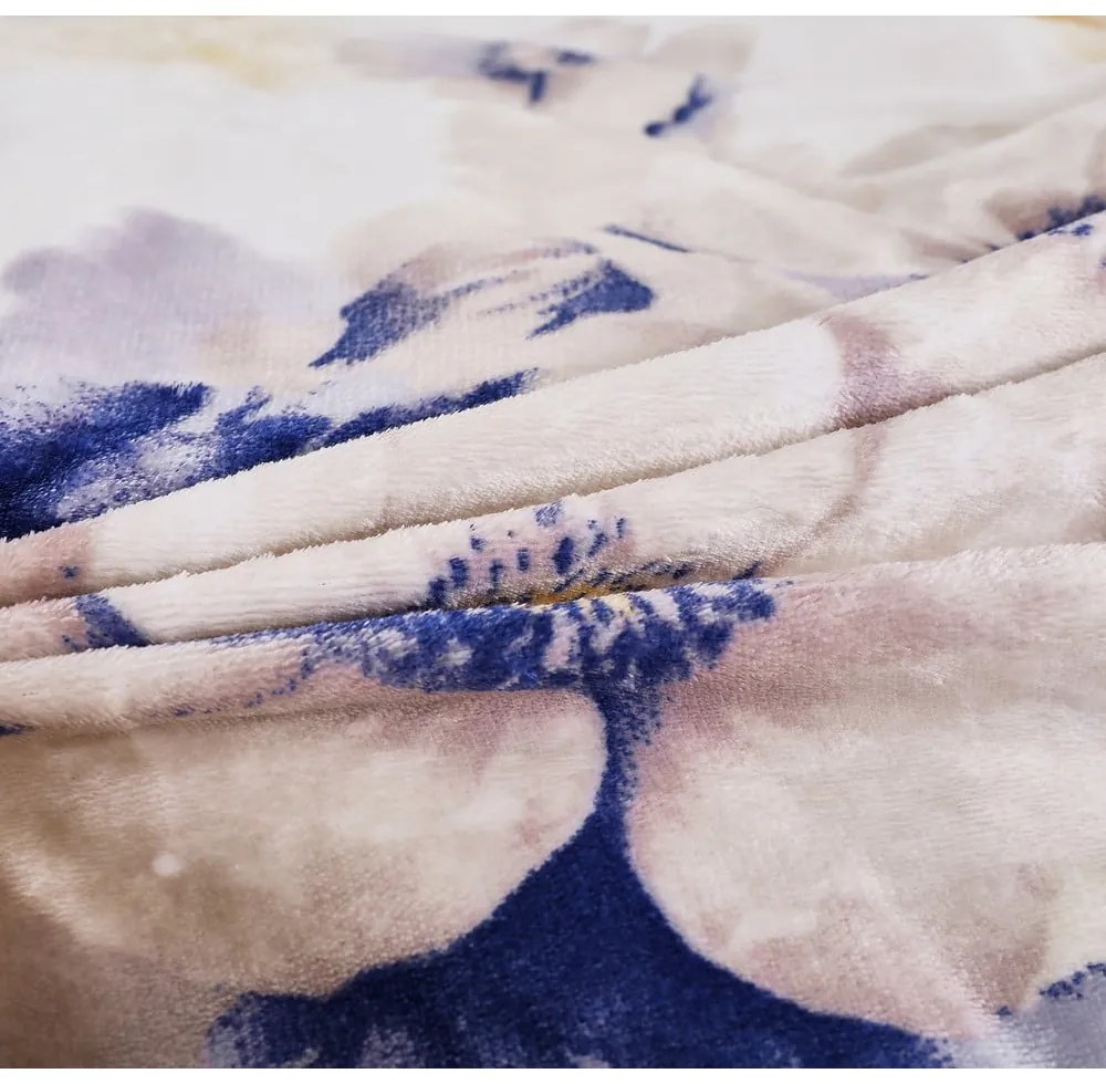 Бяло единично спално бельо от микроплюш 140x200 cm Blossom – My House