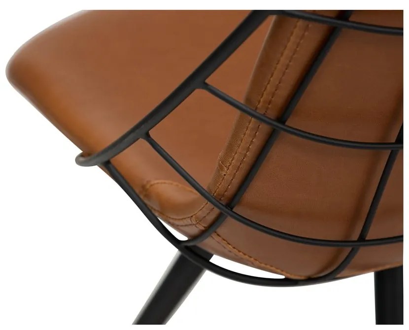 Стол за хранене от кафява изкуствена кожа Sway - DAN-FORM Denmark