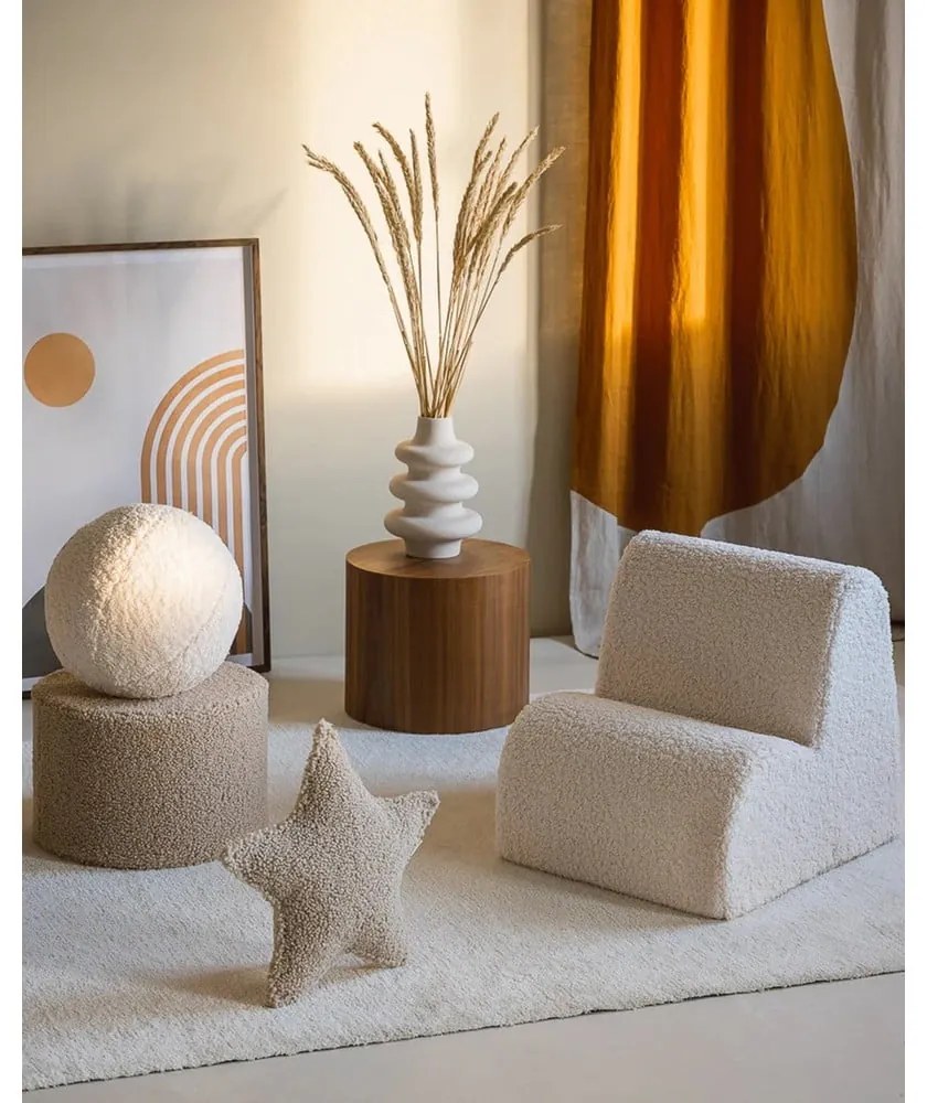 Светлокафява детска възглавница за диван от букле Star – Wigiwama