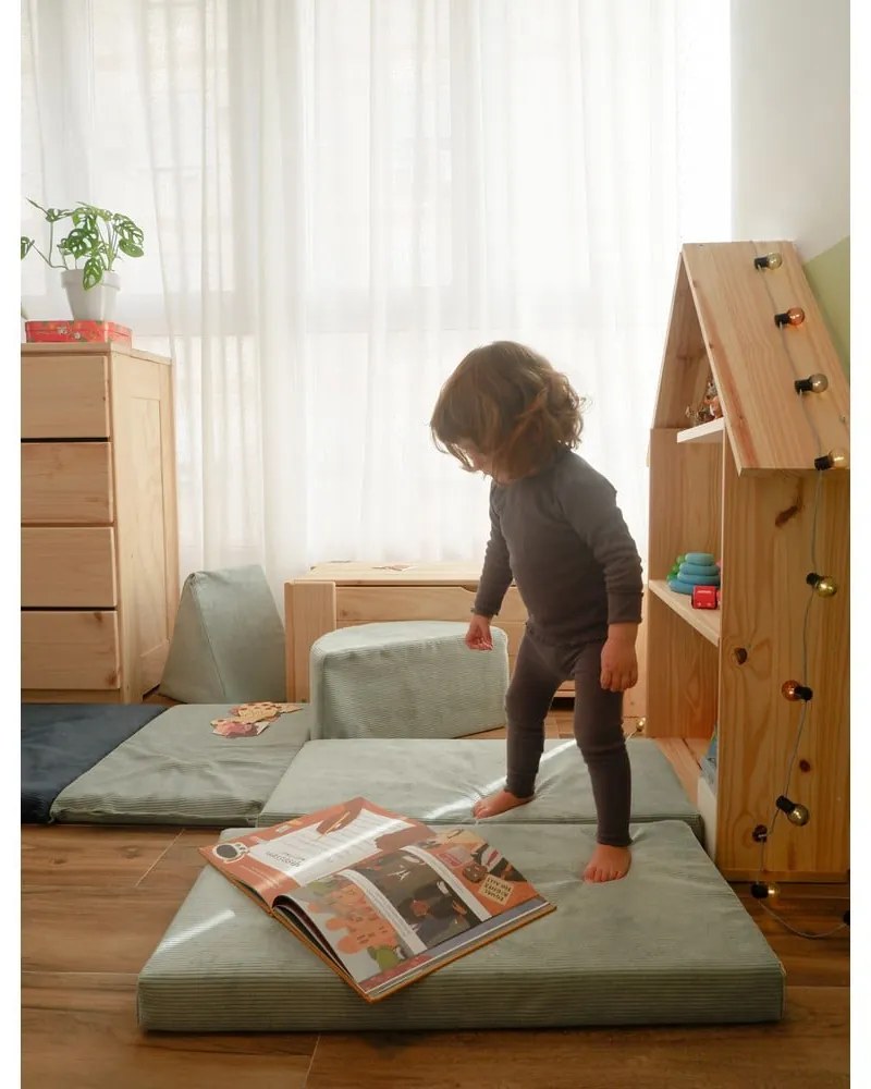 Светлосиньо велурено игрище от пяна Bloque Montessori – Little Nice Things