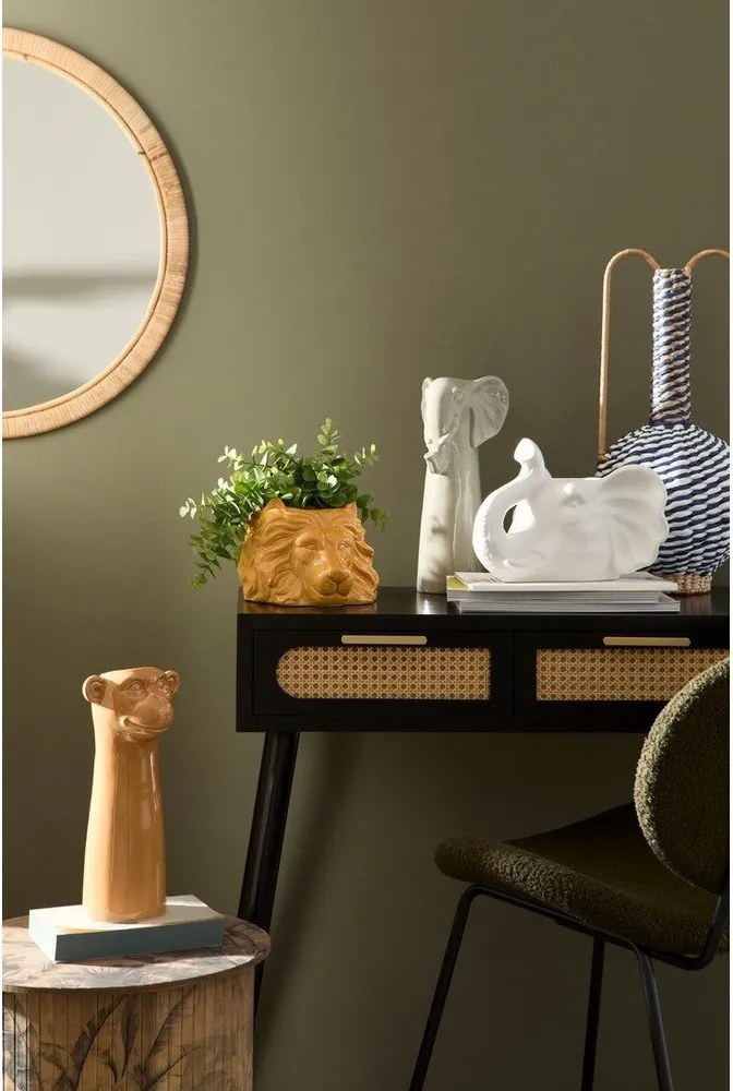 Тапициран трапезен стол в цвят каки Maddie – Yes Everyday