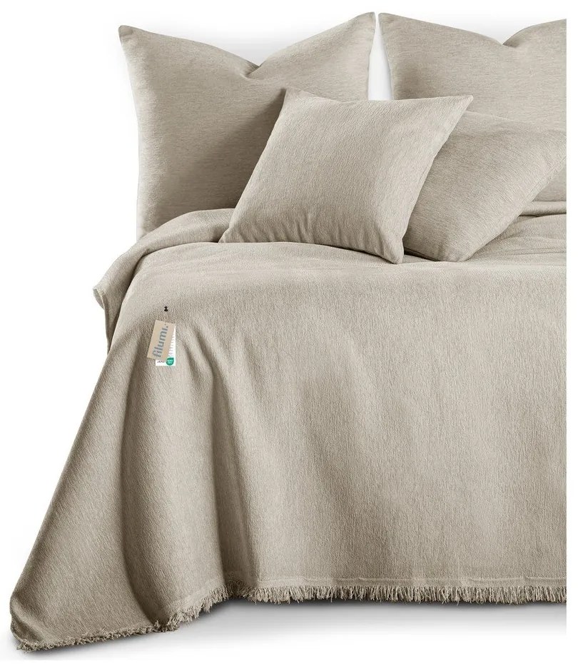 Бежово покривало за легло от шенил 220x240 cm Talo – Filumi