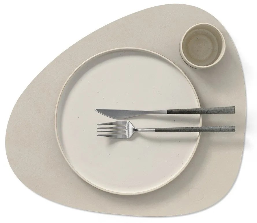 Подложка за хранене от еко кожа 37x44 cm Curve L Nupo – LIND DNA