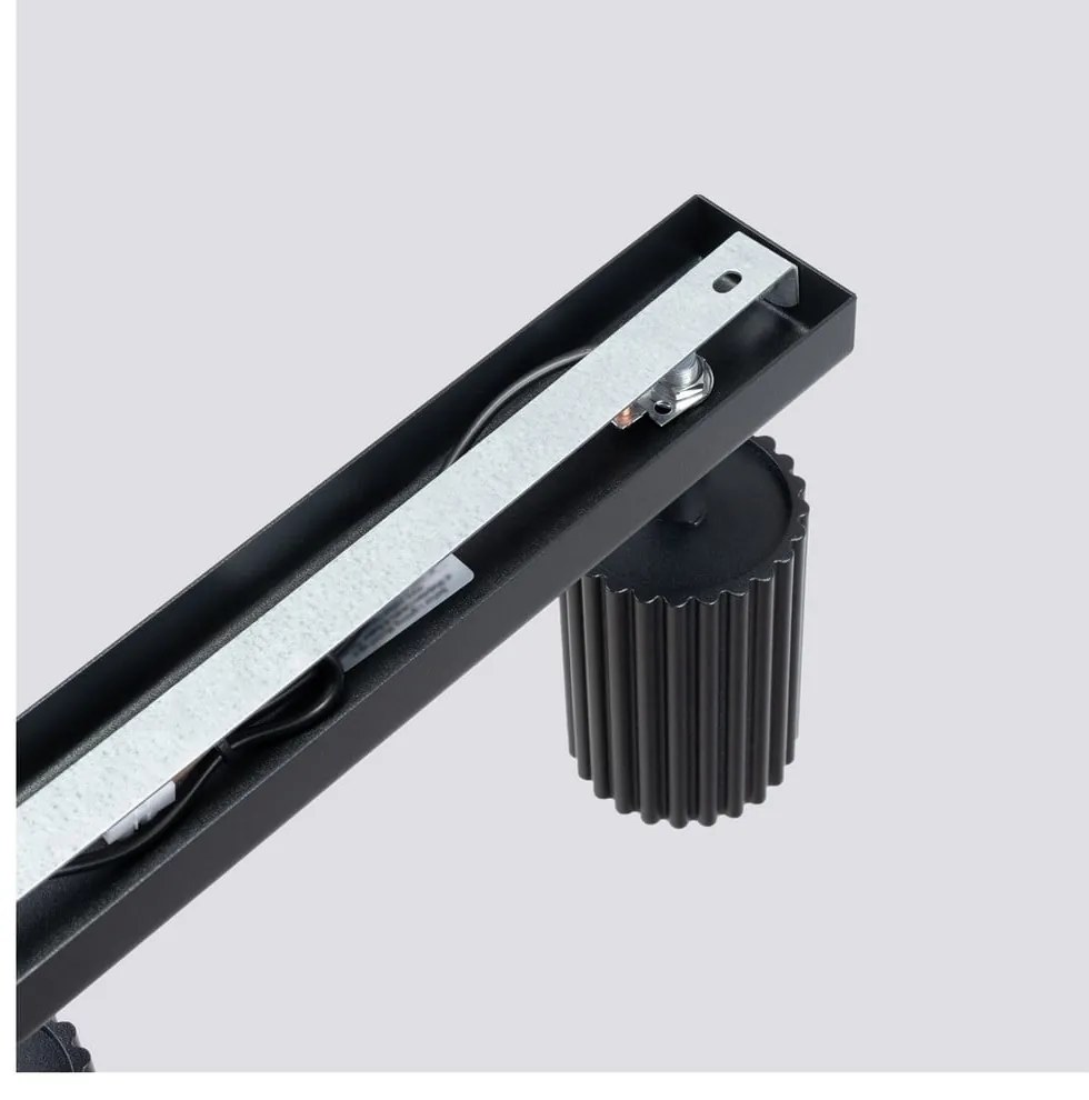 Черен прожектор 6,5x117 cm Gleam – Sollux