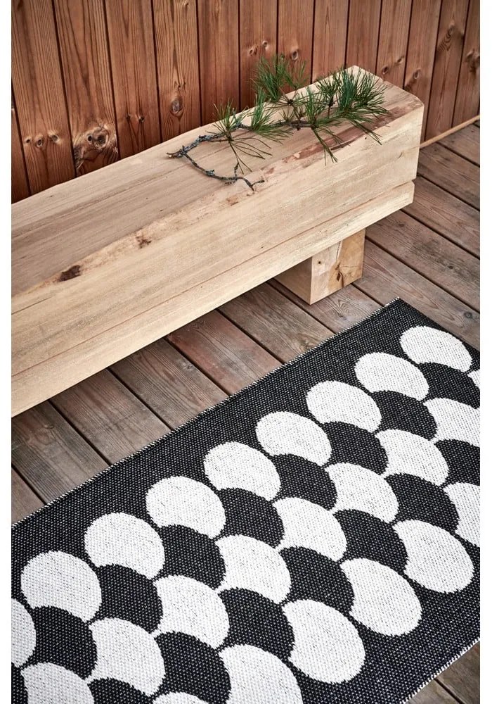 Черна и кремава пътека за открито и закрито 70x150 cm Poppy Black Vanilla – Pappelina