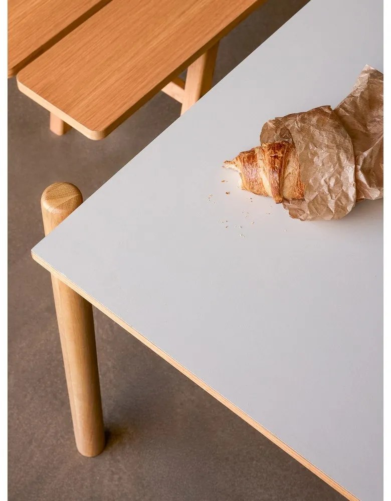 Трапезна маса от масивен дъб 107x190 cm Oblique – Hübsch