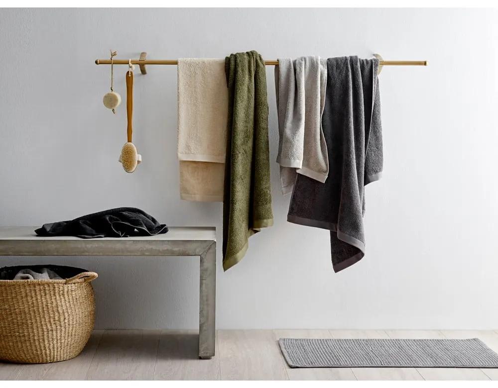 Маслиненозелена хавлиена кърпа от памук Organic, 140 x 70 cm Comfort Organic - Södahl