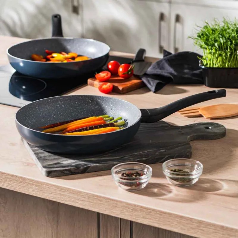 Тиган Luigi Ferrero Prima FR-3034, 30x6 см, Незалепващо покритие, Индукция, Тъмносин